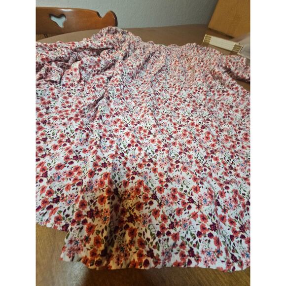 Terra & Sky Blouse Womens Smocked Neckline Bell Sleeves Floral Top Size 1x (793) - Picture 3 of 7